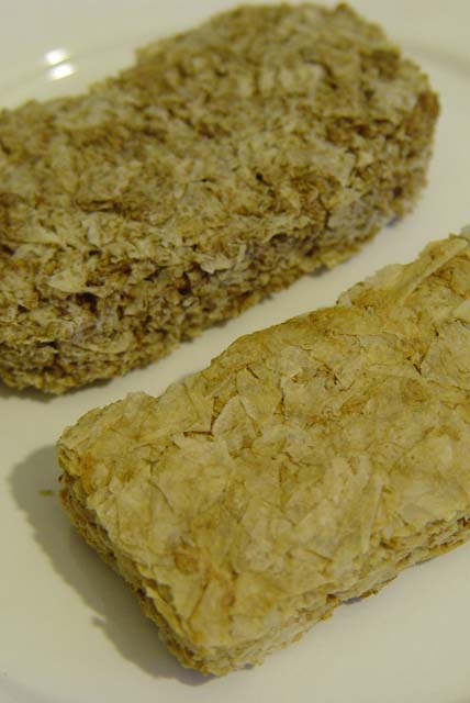 Weetabix (rear) vs Weet-Bix (front)